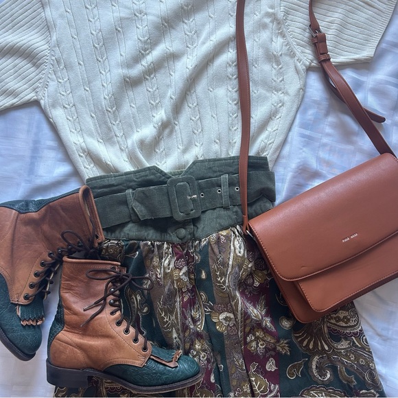 Meet your Posher, Cedes - Picture 10 of 16